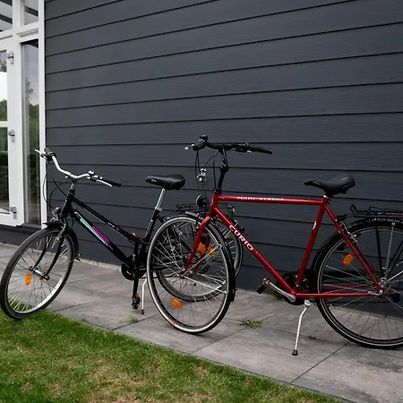 Mayas Σαλέ Lathum